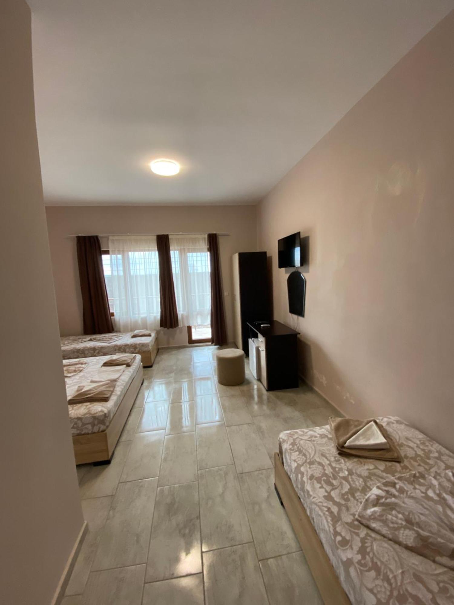 Guest Rooms Wild Duck Ezerets Dış mekan fotoğraf