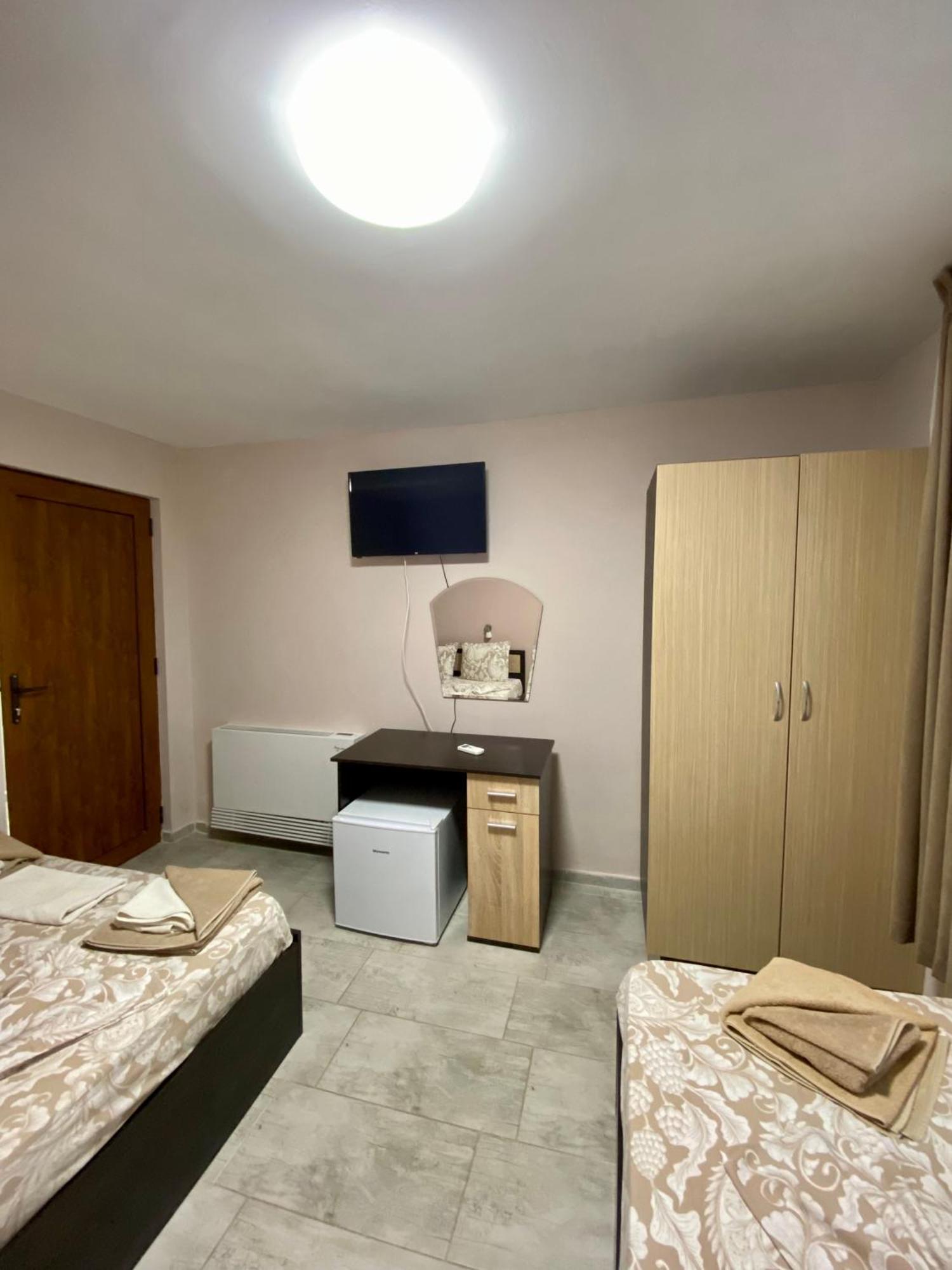 Guest Rooms Wild Duck Ezerets Dış mekan fotoğraf