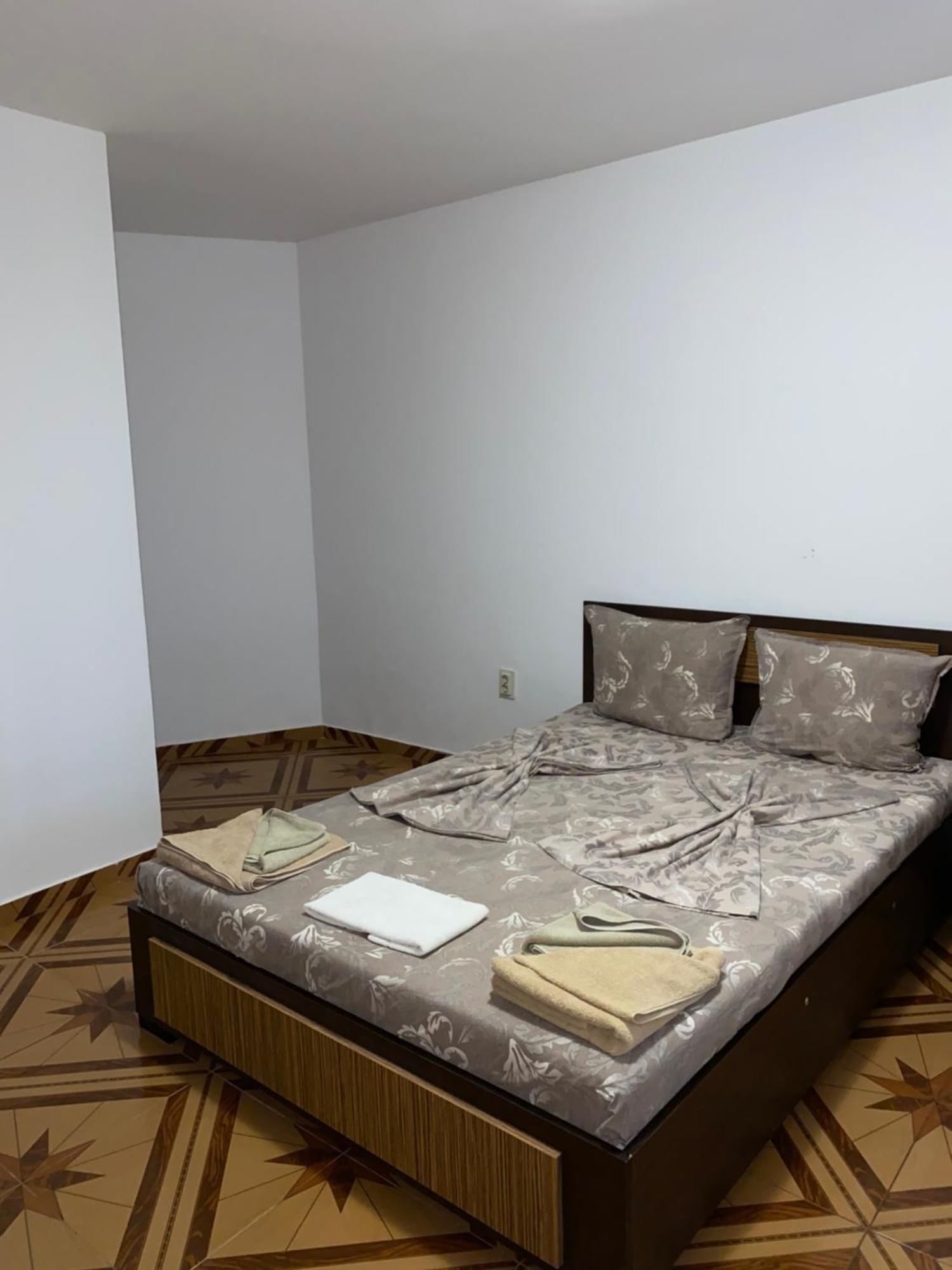 Guest Rooms Wild Duck Ezerets Dış mekan fotoğraf