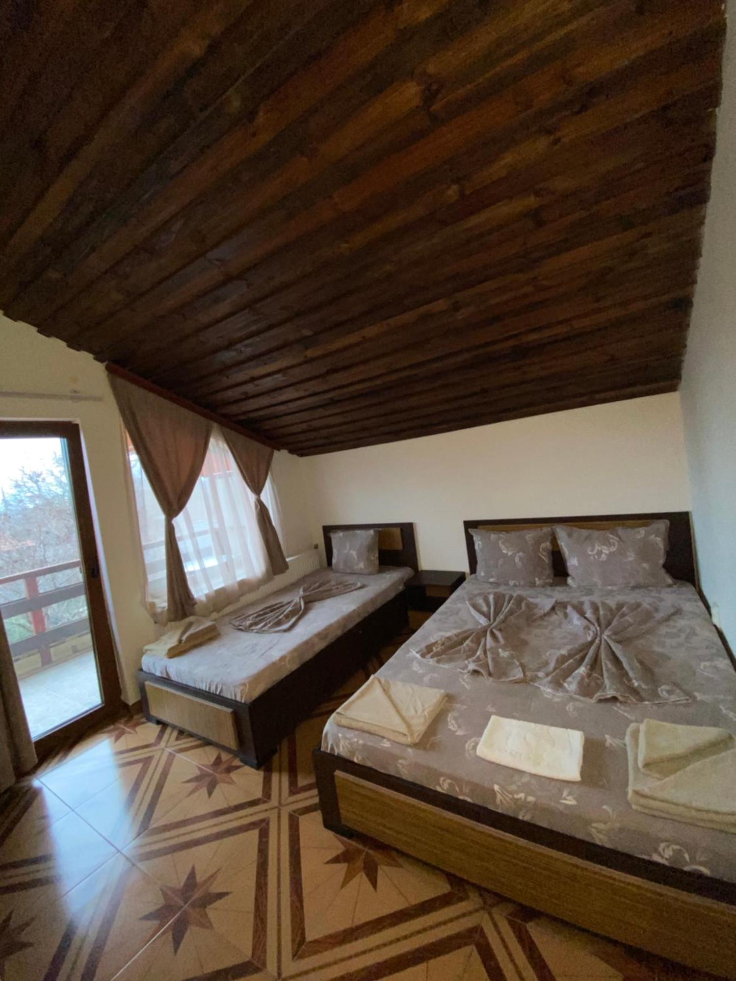 Guest Rooms Wild Duck Ezerets Dış mekan fotoğraf